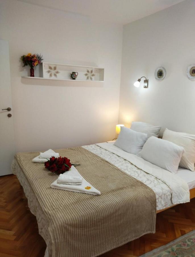 Palace Luxury Apartments The Heart Of Beograd Eksteriør bilde
